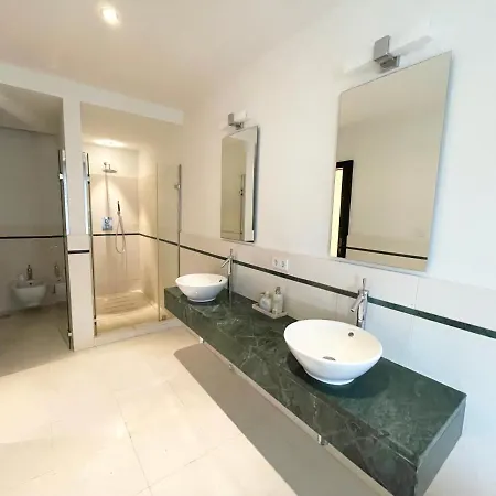 Villa Modern In Gated Complex Sierra Blanca *